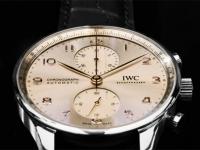 万国手表表带过长应该咋办（调整表带的正确方法与技巧）