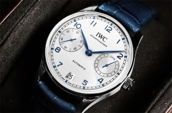 万国腕表走快了解决方法深度解析(图) 万国腕表走快了解决方法深度解析(图)