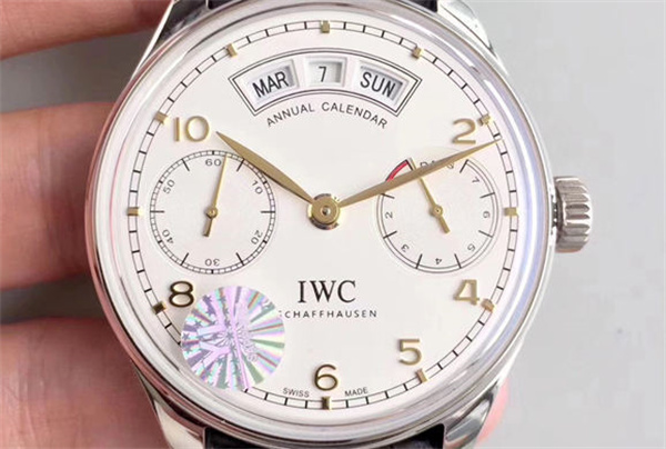 万国腕表发条坏了处理方法推荐(图) 万国腕表发条坏了处理方法推荐(图)