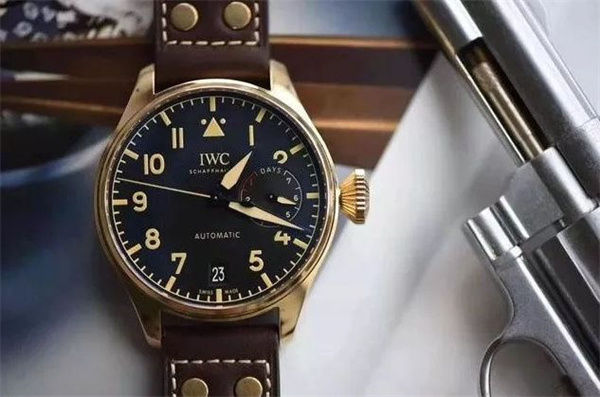 万国腕表停走解决方法详解(图) 万国腕表停走解决方法详解(图)