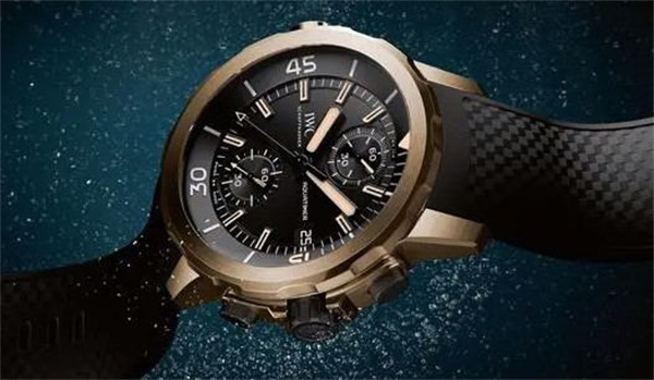 万国机械表机芯生锈处理技巧是什么(图) 万国机械表机芯生锈处理技巧是什么(图)