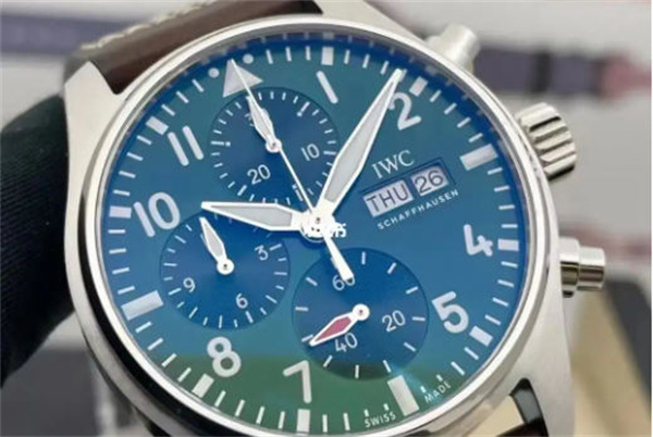 万国腕表偷停如何处理(图) 万国腕表偷停如何处理(图)