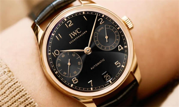 万国手表进水了解决技巧盘点(图) 万国手表进水了解决技巧盘点(图)