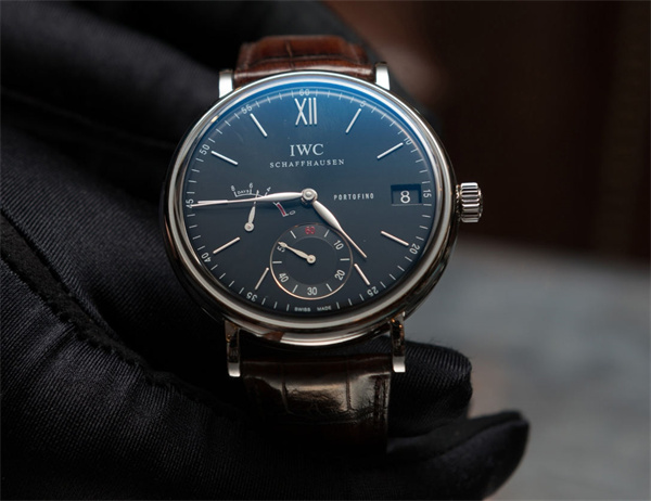 万国手表走走停停应该咋办（图）